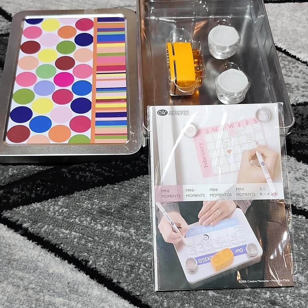 CREATIVE MEMORIES MINI MOMENTS SET SCRAPBOOKING CALENDARS PHOTO ALBUMS